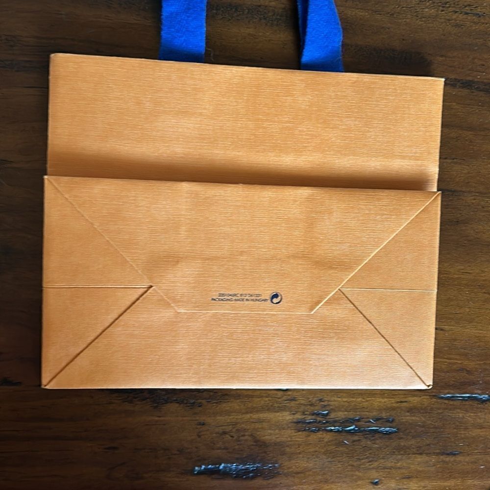 Louis Vuitton Snall paper bag NEW - Picture 5 of 8